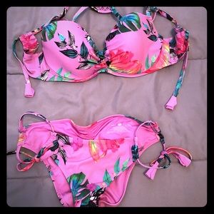 Shade and Shore bikini.